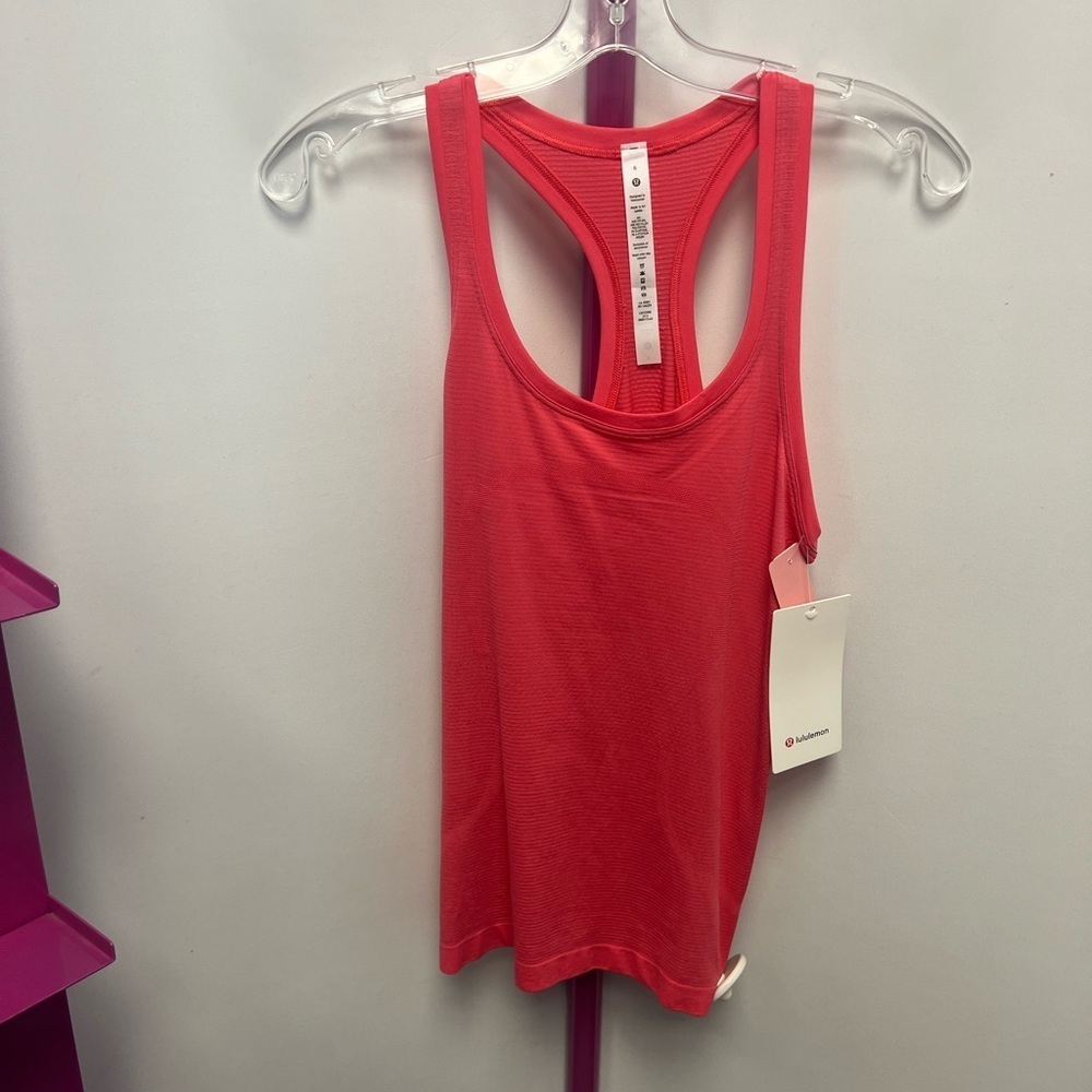 Lululemon Swiftly Tank Top Size 6